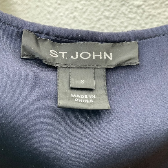 St. John Women’s Navy Blue Top - Picture 6 of 9